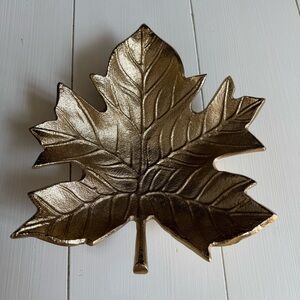 Gold Leaf-Shaped Decorative Bowl